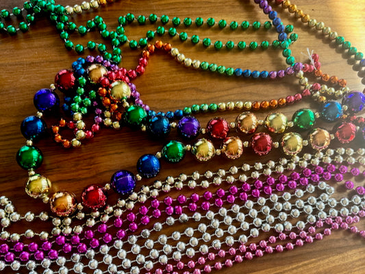 Throw beads, Metallic Pink - 116cm, 12mm