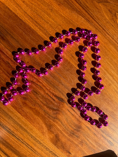 Throw beads, Metallic Pink - 116cm, 12mm